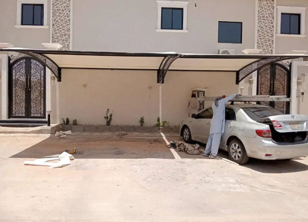 مشروع تركيب مظلات مواقف سيارات بجدة
